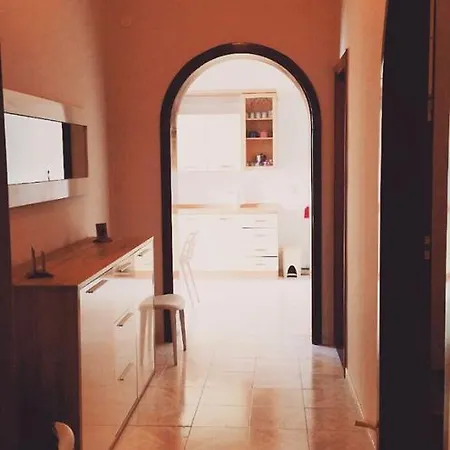 Casa Elegante Vista Mare アパート